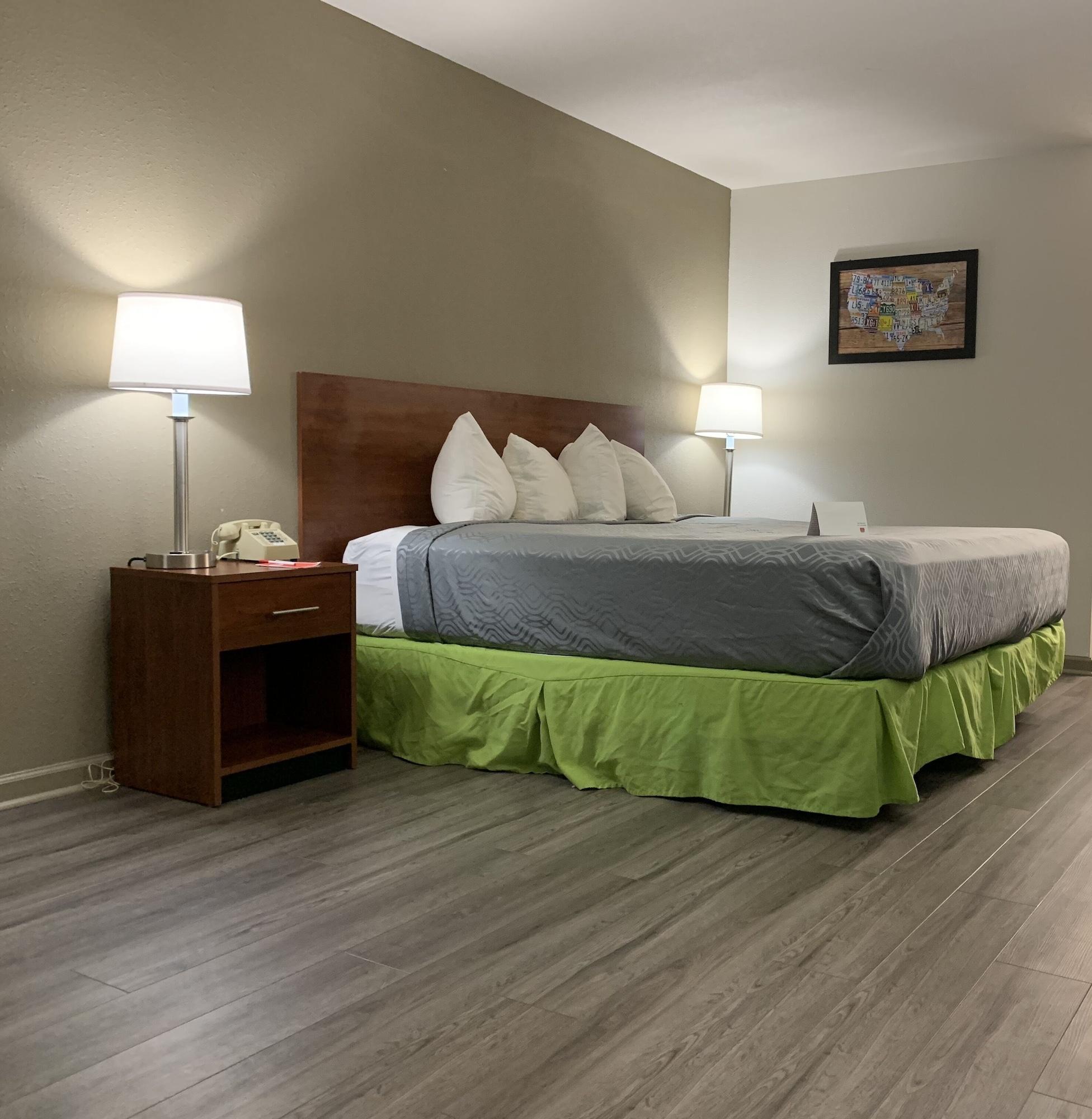 Econo Lodge Troy Esterno foto