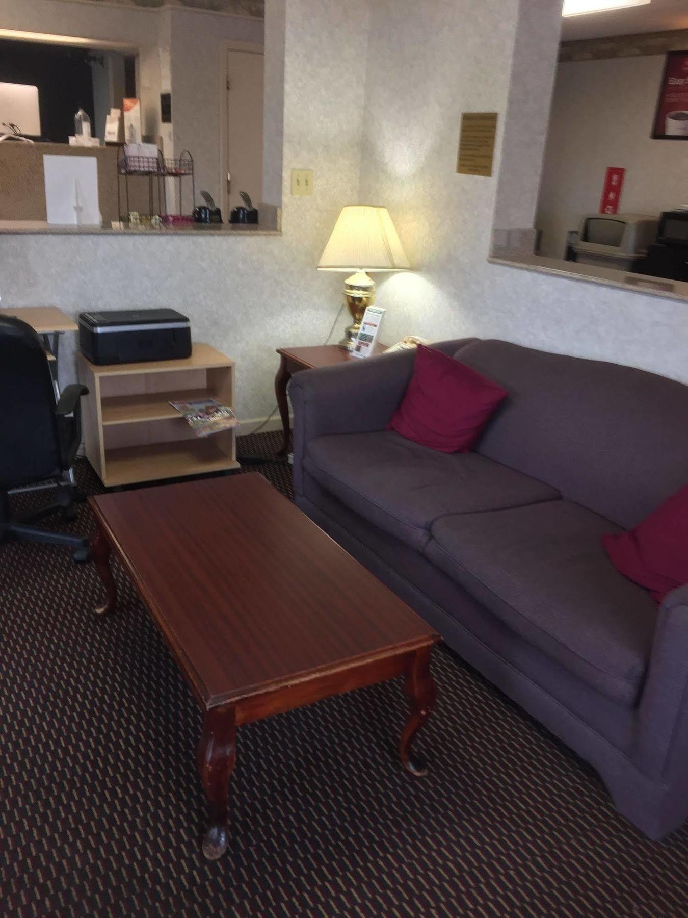 Econo Lodge Troy Esterno foto